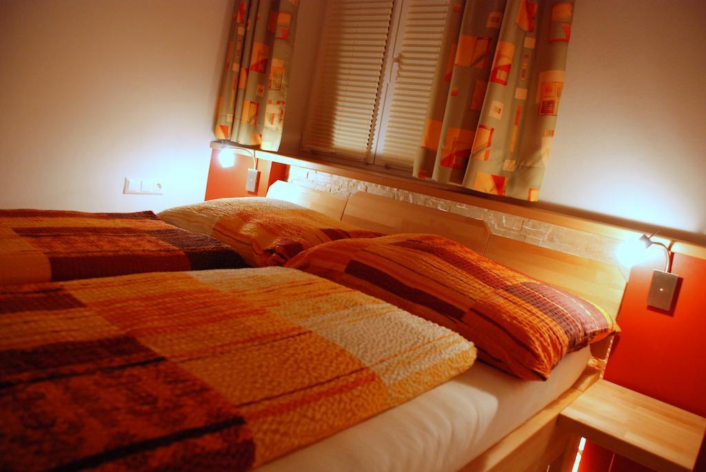 FeWo Burgstaller Tröpolach Zimmer foto